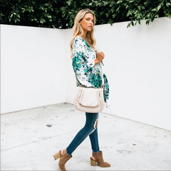 {Last One} Floral Print Kimono Blouse - Picture 2 of 5